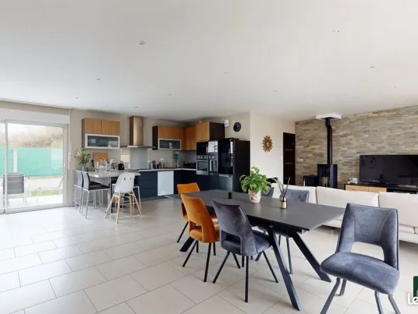 Maison 5 pièces 140 m²
