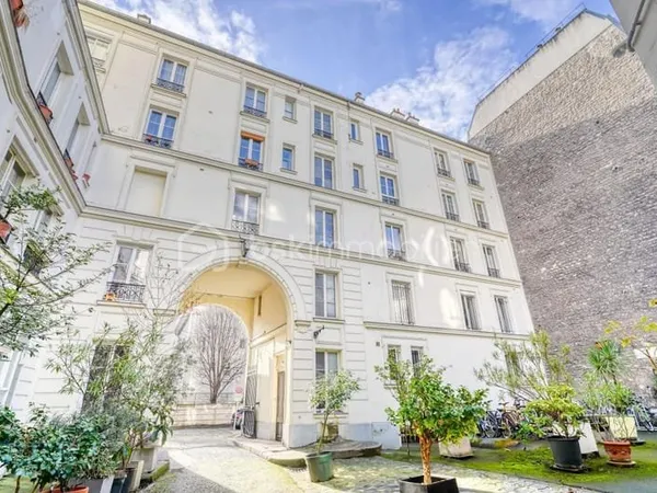 Charme parisien : 2 pièces lumineux au coeur du 11ème arrondissement