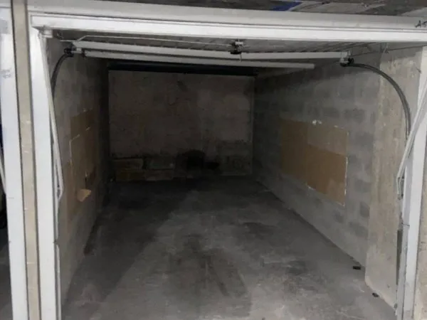 Stationnement Location Paris   250€