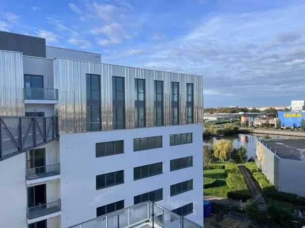 Bureaux 2123 m²