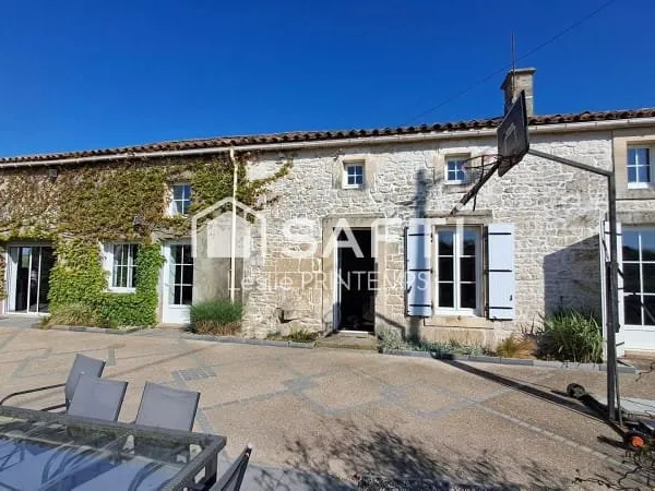 Maison 7 pièces 186 m²