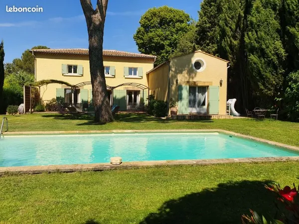 Vente bastide provençale à Puyricard/Aix en Pce