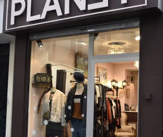 IDEAL INVESTISSEMENT MURS COMMERCIAUX LOUÉS PARIS 11 R