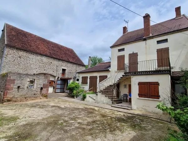 Maison 8 pièces 181 m²