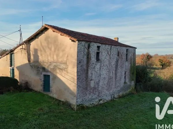 Maison 7 pièces 276 m²
