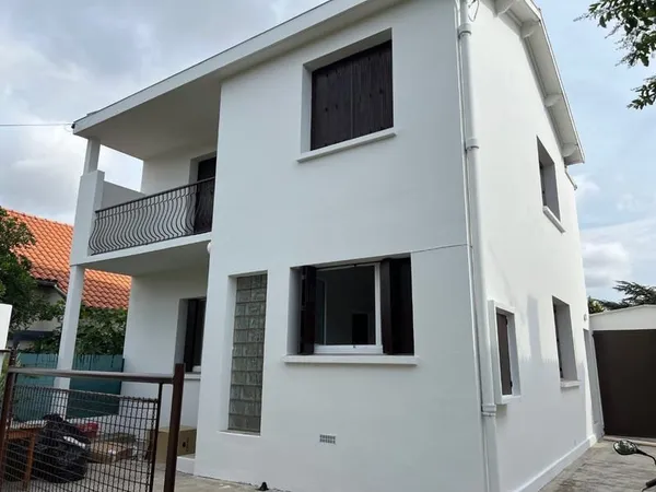 Maison Location Toulouse 6p 131m² 1724€