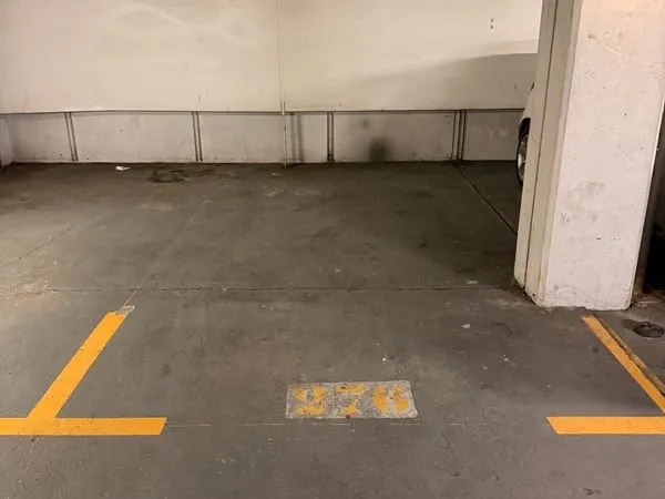 Place de parking souterrain - Résidence sécurisée - Pont de Sèvres, Boulogne-Billancourt