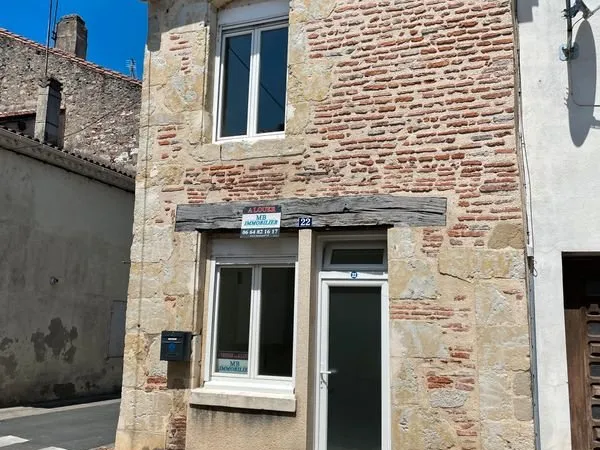 Maison de ville en pierre t2