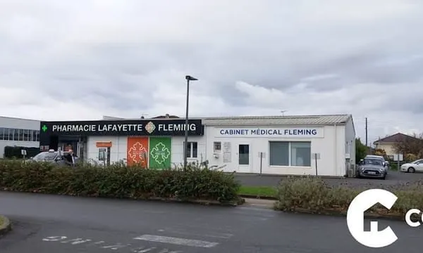 Commerce 400 m²