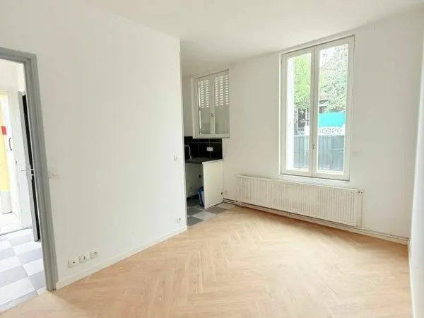 Bâtiment 2 pièces 128 m²