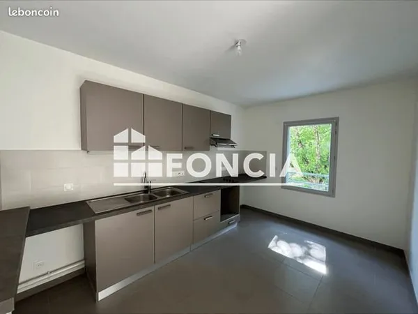 Appartement 4 pièces 91 m²