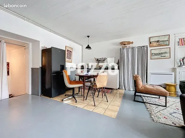 Studio 1 pièce 34 m²