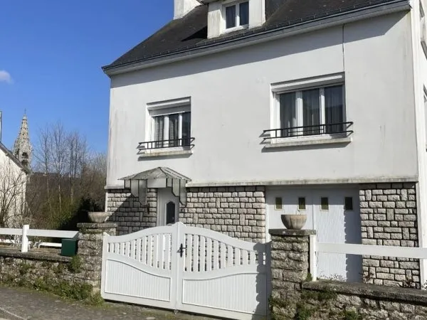 Maison Vente Lanvénégen 6p 114m² 159100€