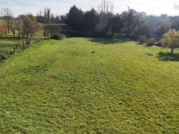 Terrain à bâtir