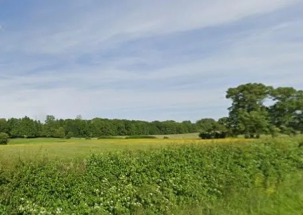 Terrain 368 m²