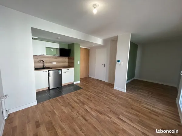 Studio 1 pièce 29 m²