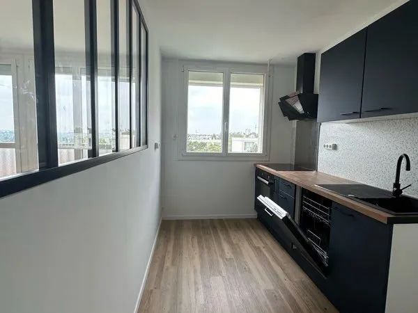 T3 lumineux - 64 m² - 5e étage avec vue panoramique sur Arras