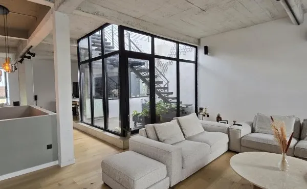 Appartement 5 pièces 210 m²