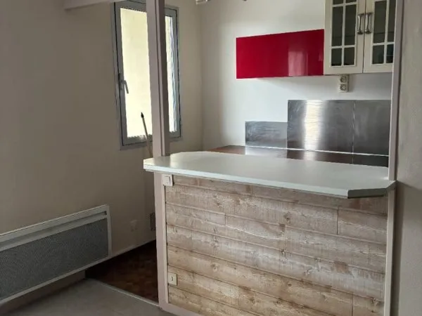 Appartement T1 à louer à Bordeaux - Secteur St Genes