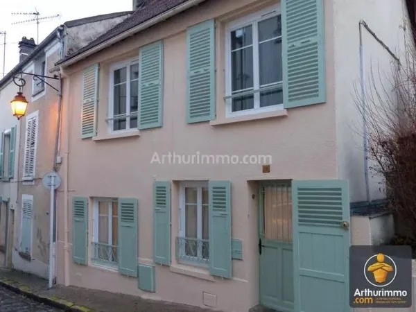 Maison de ville  7 pièces.
