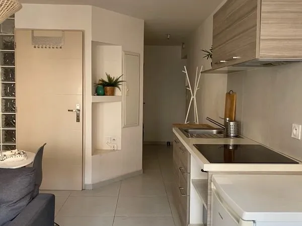 Location T1 bis meublé - prêt a vivre - Marseille Blancarde