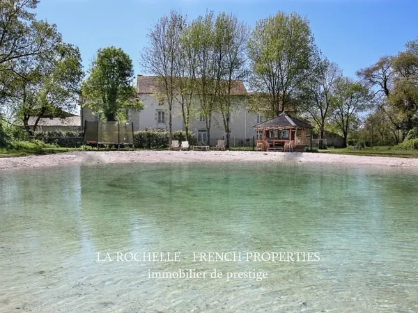 DEMEURE DE PRESTIGE - PROPRIÉTÉ DE CHARME - CHARENTE MARITIME