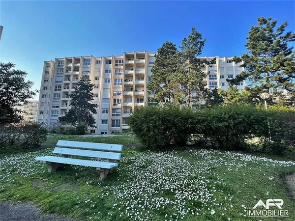 Appartement 4 pièces 79 m²