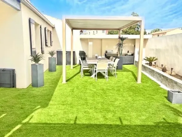Villa 7 pièces 140 m²