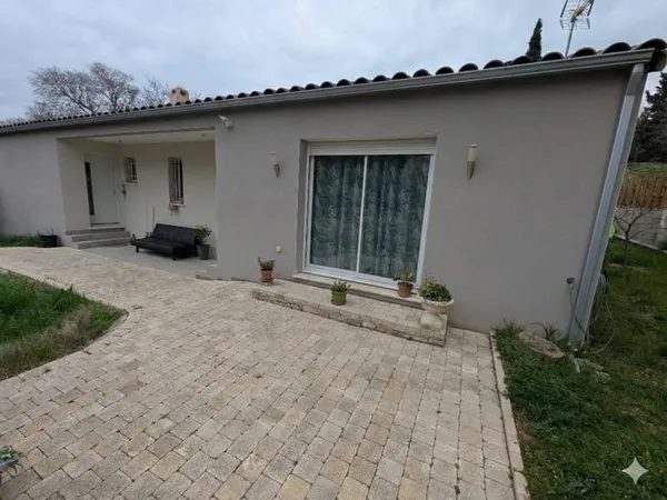 Studio 1 pièce 21 m²
