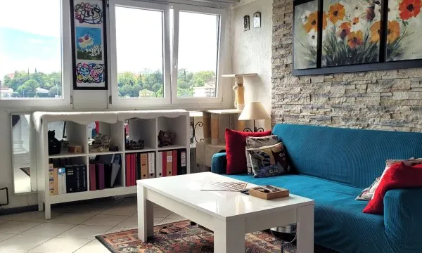 Appartement Grasse 3 pièces, parking, vue dégagée