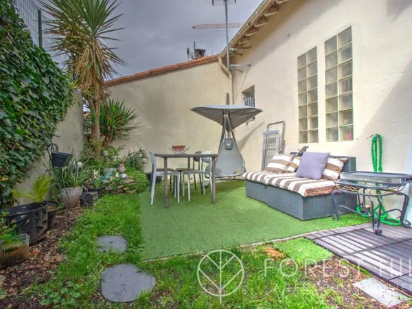 Charmant appartement T2 avec jardinet
