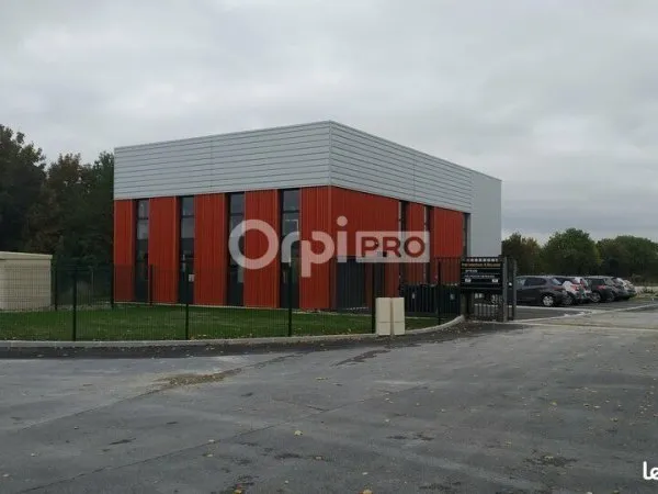 Local d'activité 450 m²