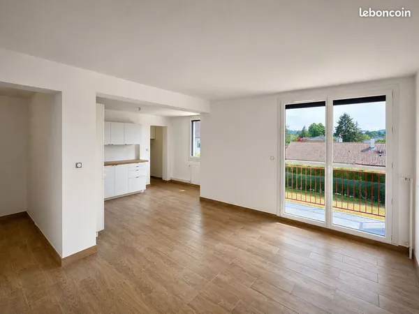 Appartement clé en main, rénové et jamais occupé