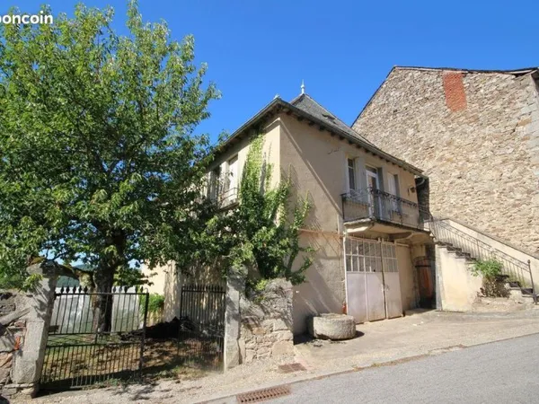 Propriété 7 pièces 101 m²
