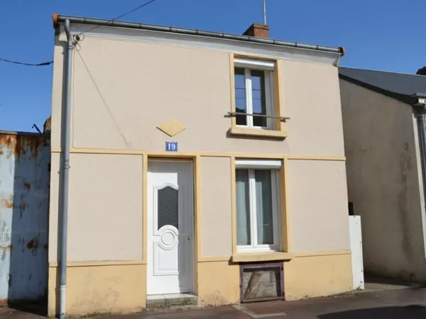 MAISON DE VILLE