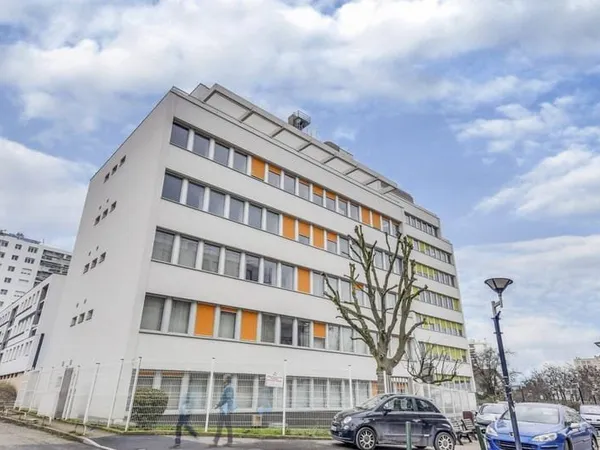 Bureaux 335 m²