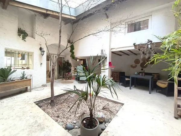 BOURG DE PEAGE- MAISON DE 75 M2 AVEC COUR PRIVATIVE 40 M2. I