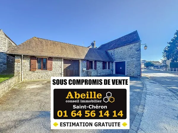 ENSEMBLE IMMOBILIER DE 248 M2, TERRAIN D'ENVIRON 700 M2.