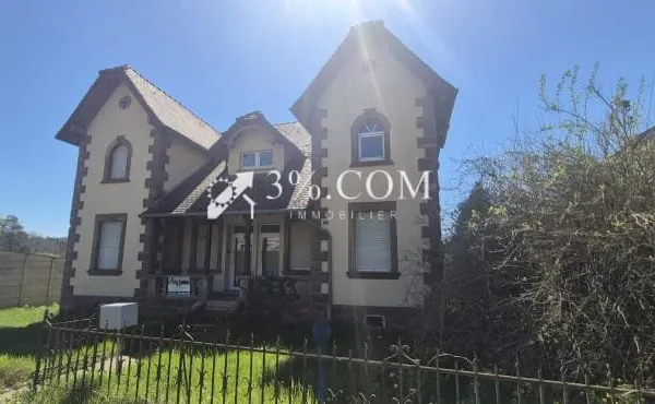 Maison 10 pièces 229 m²