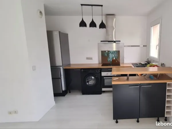 Appartement moderne, clé en main - T3 - 59 m² - place parking + 2 caves