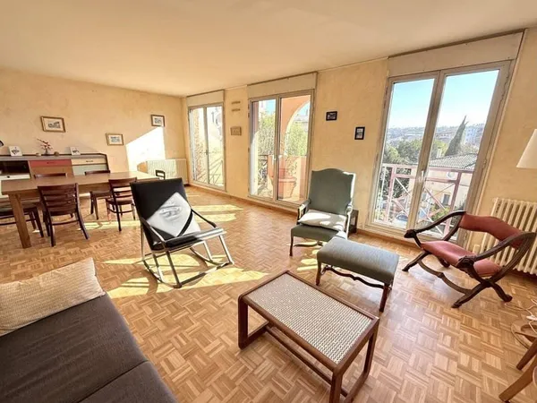 Duplex 5 pièces 124 m²