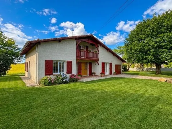 Maison 5 pièces 142 m²