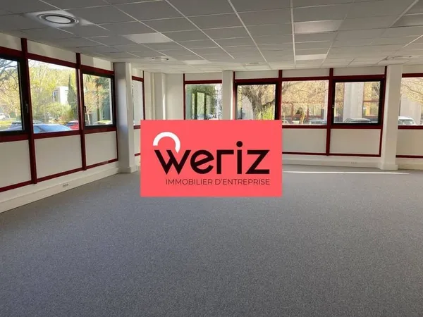 Bureaux 391 m²