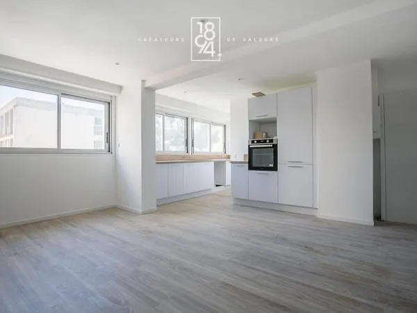 Appartement 3 pièces 83 m²