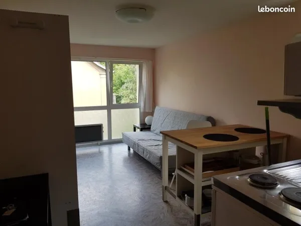 Studio 1 pièce 20 m²
