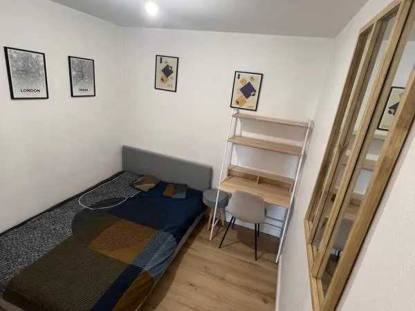 Loue chambre - 20.75m² - 1 pièce, 1 chambre - Cholet 49300