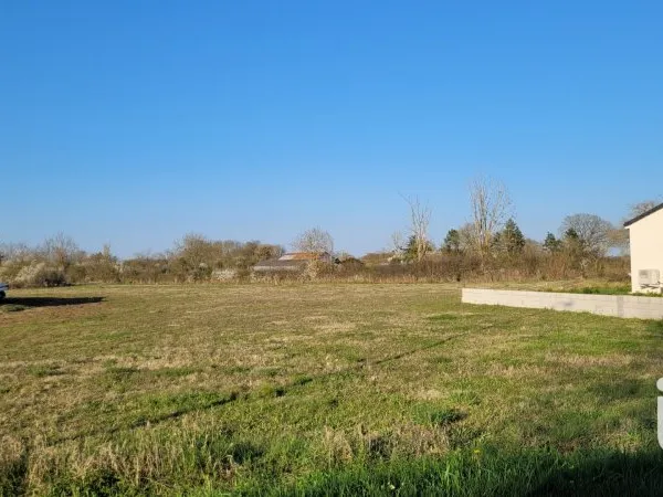 Terrain 2000 m²