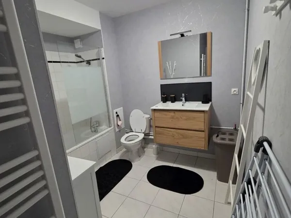 Appartement de 31,5 m2 à Caen Beaulieu meublé et parking