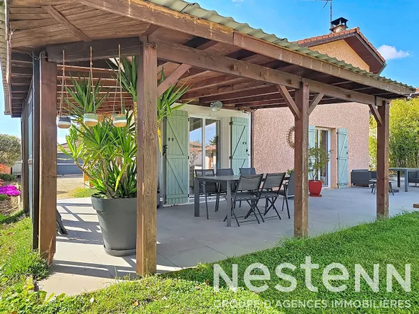GENAS secteur Ecole Nelson Mandela - Maison individuelle de 132 m² habitables et 4 chambres + bureau