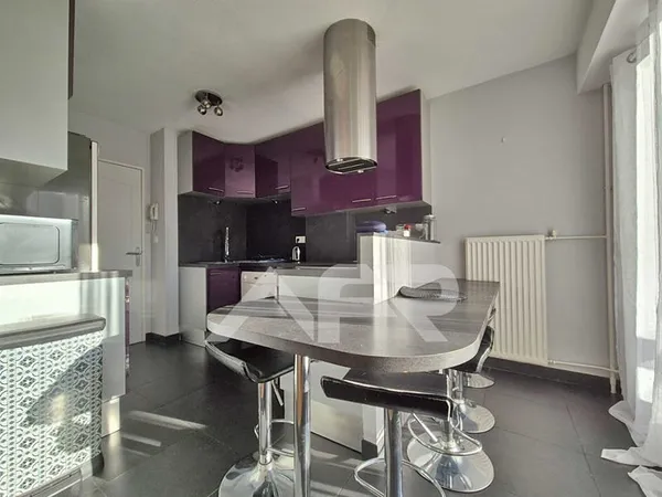 APPARTEMENT 3 CHAMBRES A CHATOU